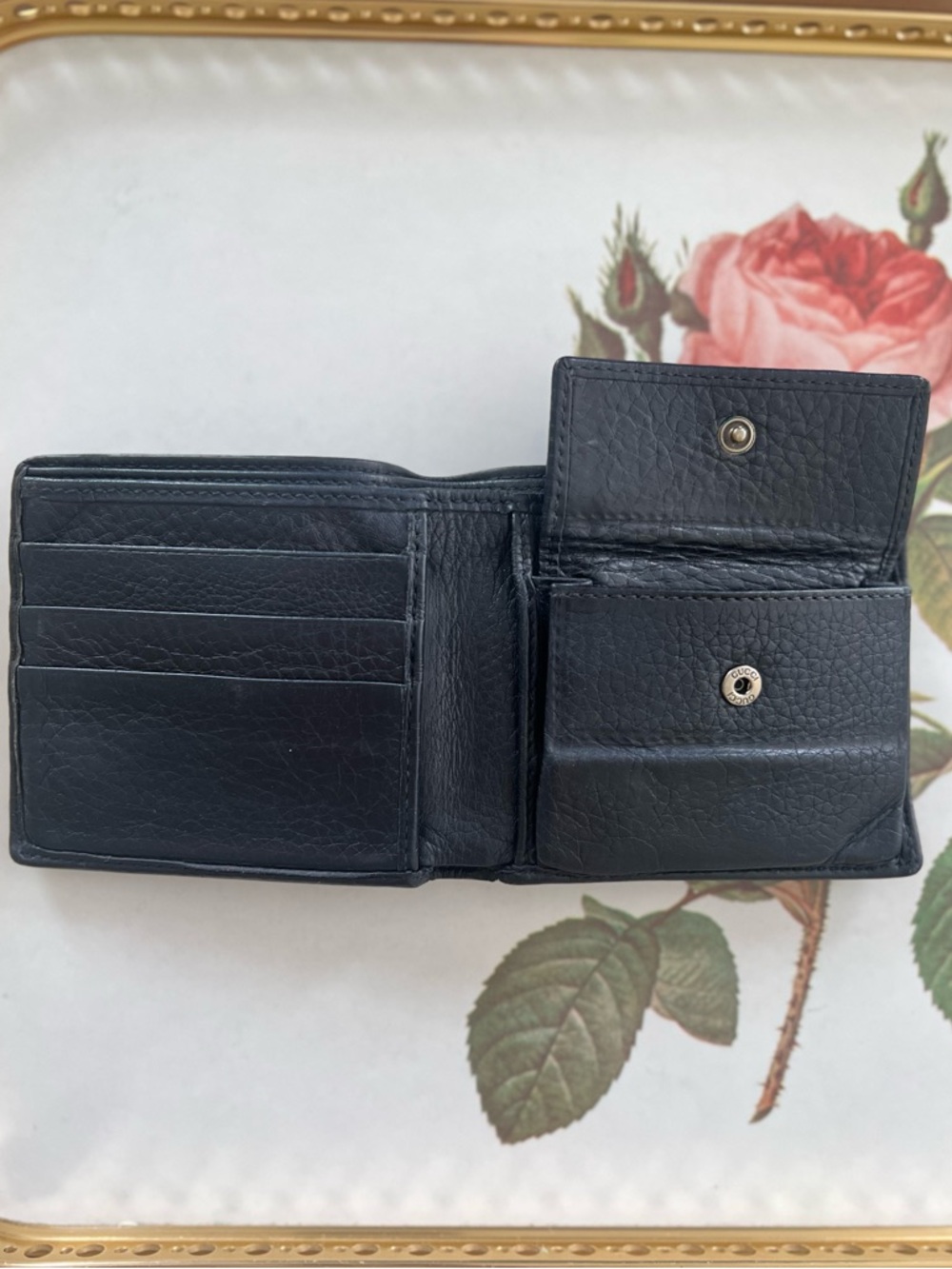 GUCCI Navy Blue Leather Bi-Fold Wallet with Interlocking G Vintage - Picture 3 of 15